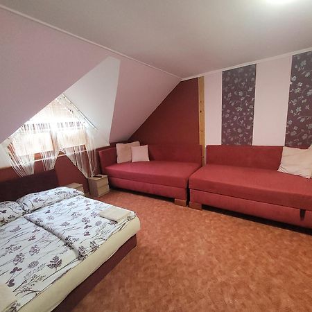 Penzion Korzo Štúrovo Dış mekan fotoğraf