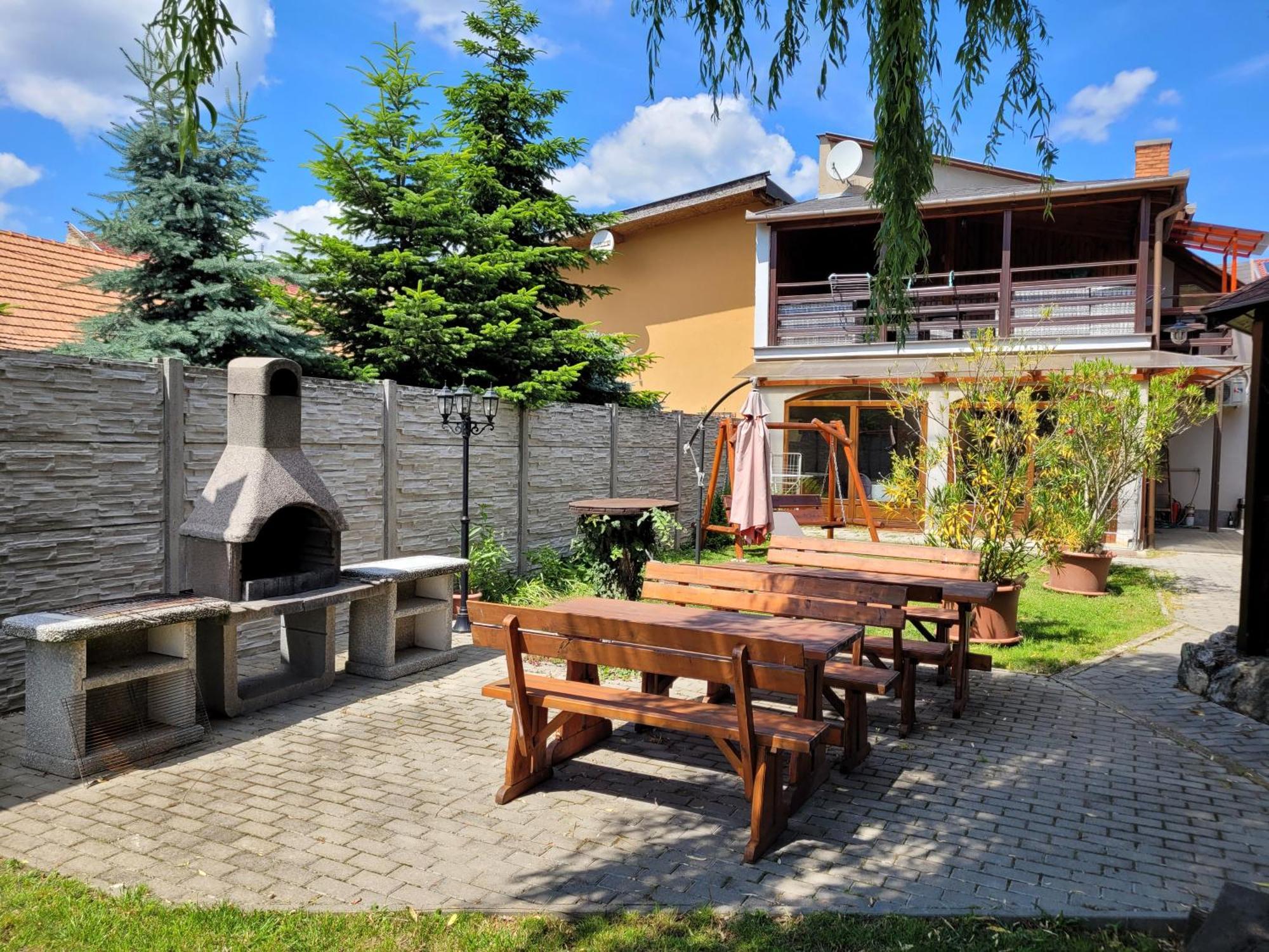Penzion Korzo Štúrovo Dış mekan fotoğraf
